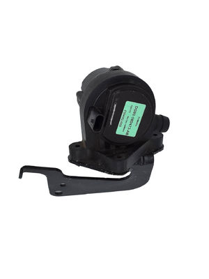 OE DG93-18D473-AB# مجمع مضخة المياه للاندماج من فورد