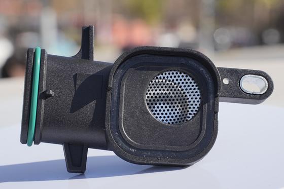 Engine Oil Pump Pickup Tube For BMW N20 2010-2018 OE#11417589016 Black Color